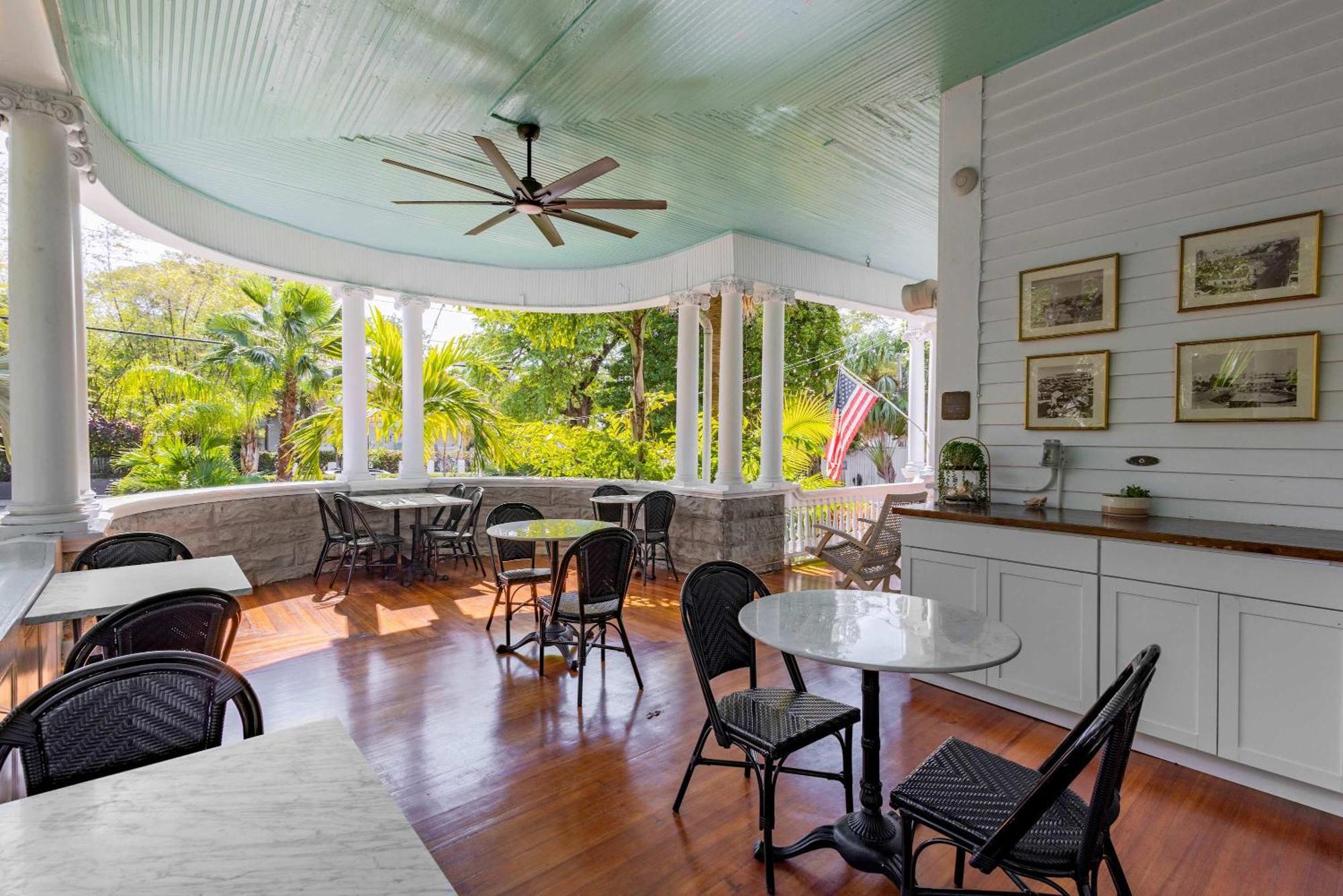 Deluxe Queen At The Curry Mansion - Parking & Heated Pool! Cayo Hueso Exterior foto